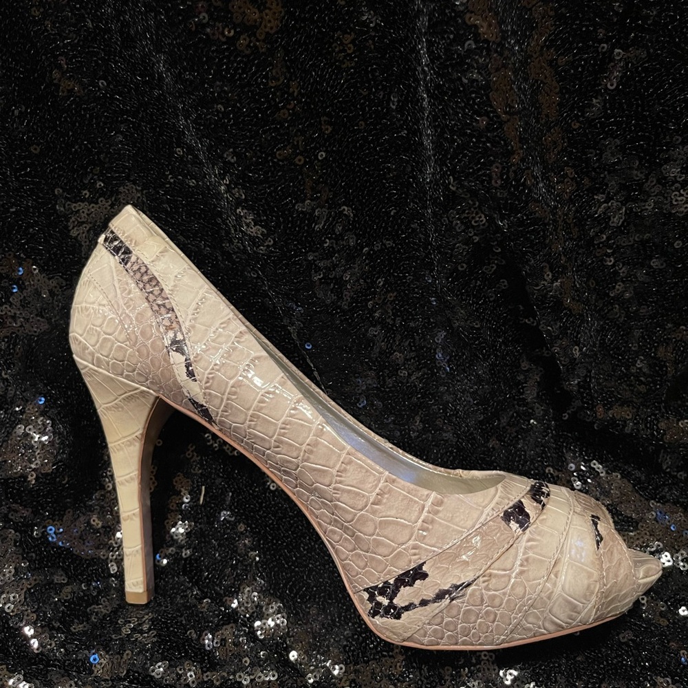 Women’s Heels Size 9